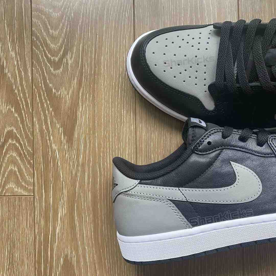 Air Jordan 1 Low OG "Shadow "將於 2024 年 5 月發佈 Air Jordan 1 Shadow, Air Jordan 1 Low, Air Jordan 1 - Air Jordan 1 Low OG "Shadow "將於 2024 年 5 月發佈