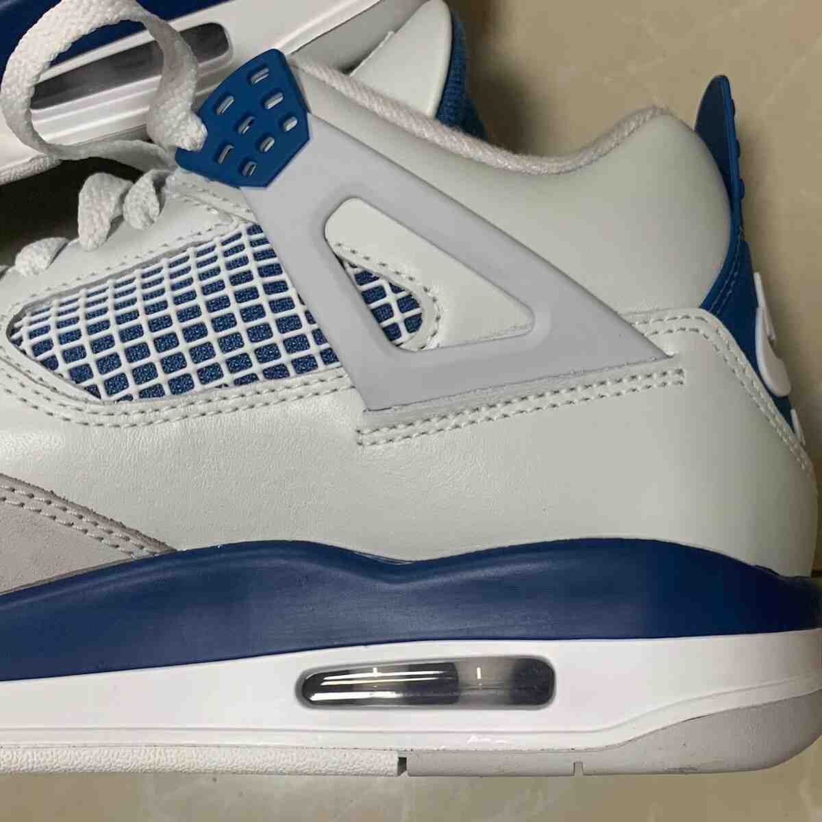 Nike, Air Jordan 4 Military Blue, Air Jordan 4 - Air Jordan 4 "軍藍 "將於 2024 年 4 月回歸