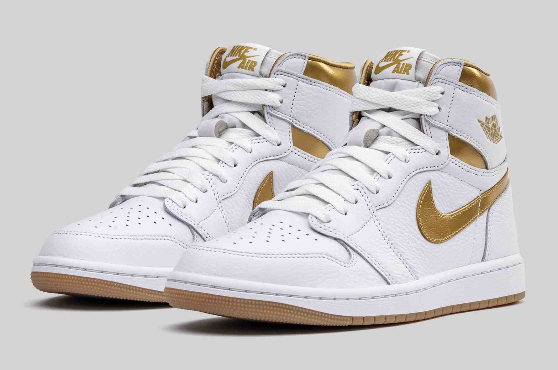 Air Jordan 1 High OG "金屬金 "2024 年 2 月發佈 Nike, Air Jordan 1, Air Jordan - Air Jordan 1 High OG "金屬金 "2024 年 2 月發佈