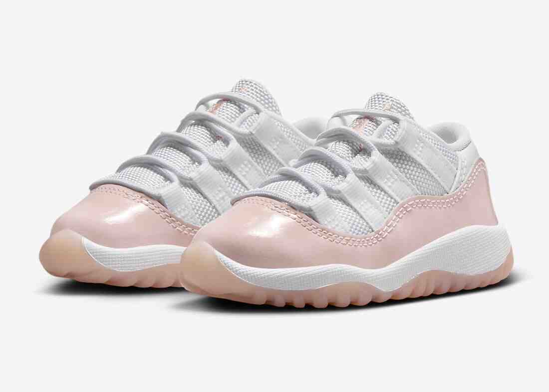 Air Jordan 11 Low, Air Jordan 11, Air Jordan 1 - 女款 Air Jordan 11 Low "傳奇粉 "2024 年 6 月發佈