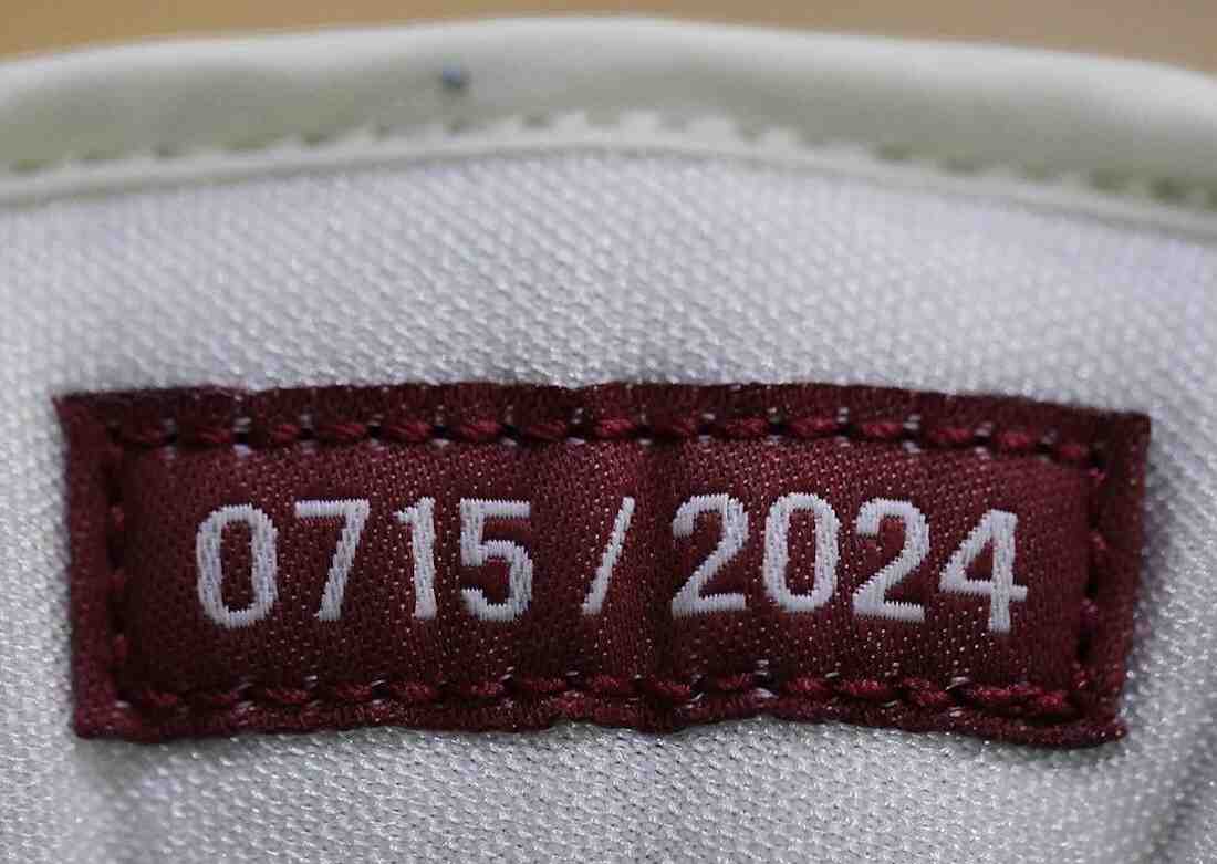 兒童版 Air Jordan 2 Low "中國新年 "套裝將於 2024 年 1 月發售 Air Jordan 2 Low, Air Jordan 2 - 兒童版 Air Jordan 2 Low "中國新年 "套裝將於 2024 年 1 月發售