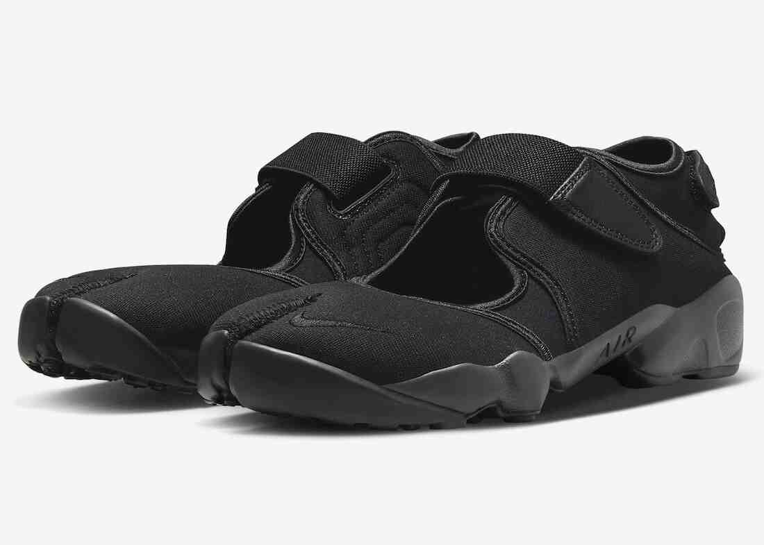耐克 Air Rift 以 "三黑色 "回歸 Nike Air Rift, Nike - 耐克 Air Rift 以 "三黑色 "回歸