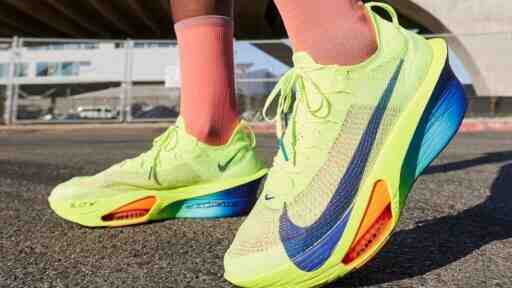 Nike AlphaFly 3, Nike - 耐克 Alphafly 3 "伏特 "於 2024 年 4 月發佈