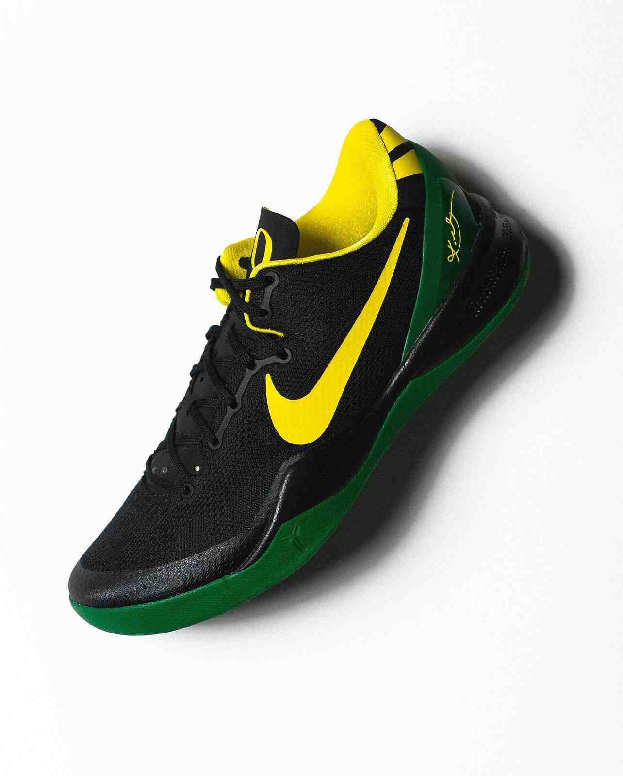 Oregon Ducks, Nike Kobe 8, Nike - 耐克科比 8 "俄勒岡鴨 "PE 包（2024 年）