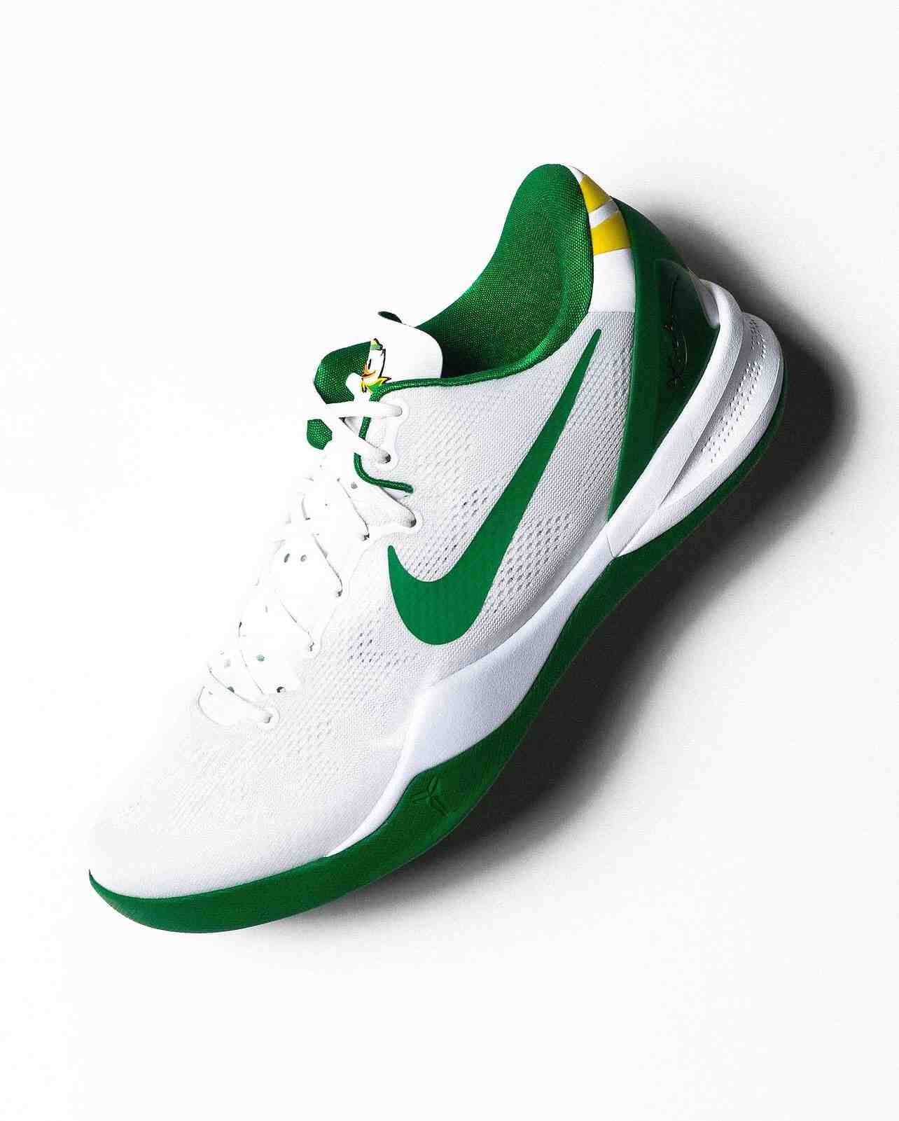 Oregon Ducks, Nike Kobe 8, Nike - 耐克科比 8 "俄勒岡鴨 "PE 包（2024 年）