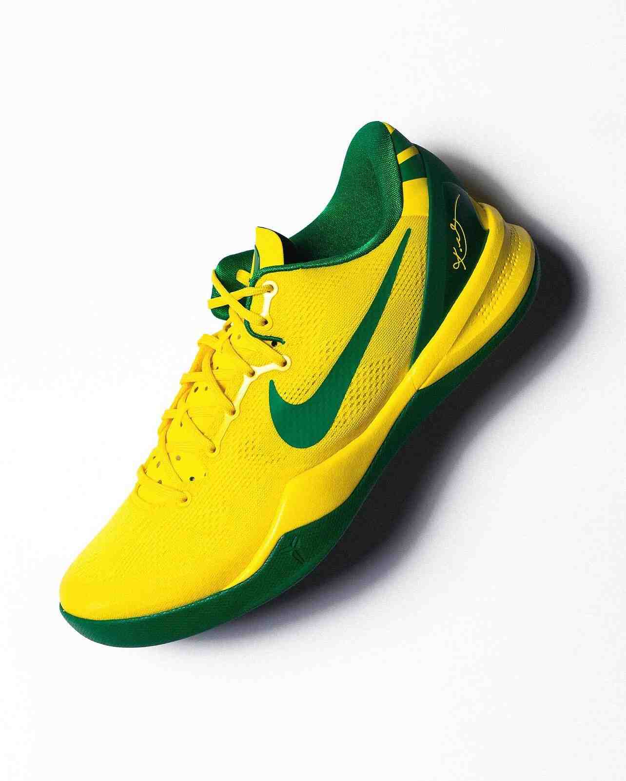 Oregon Ducks, Nike Kobe 8, Nike - 耐克科比 8 "俄勒岡鴨 "PE 包（2024 年）