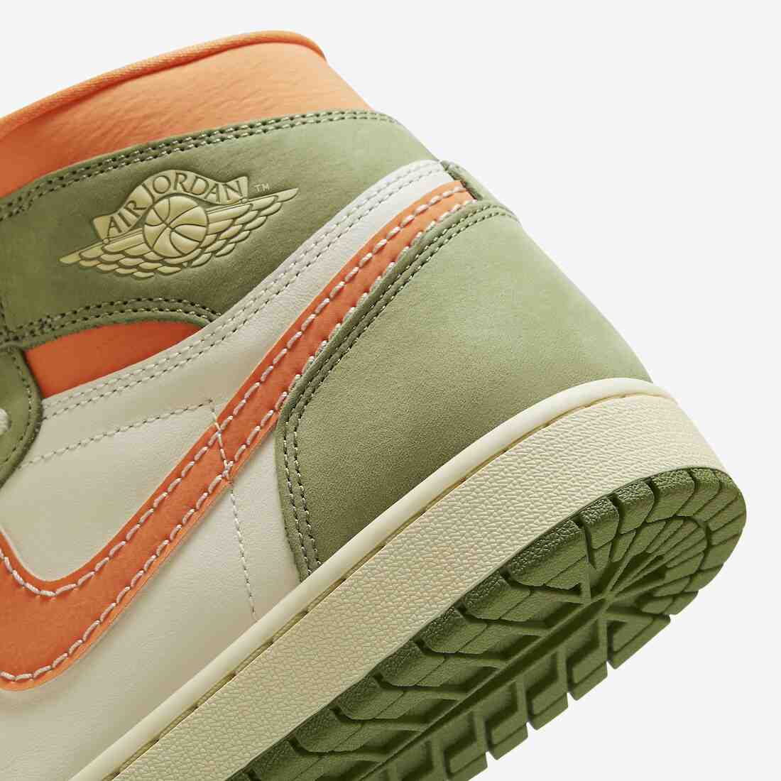 Air Jordan 1 High OG 手工藝品 "青花瓷 "重新上架(2024 年 2 月) Air Jordan 1 Craft, Air Jordan 1, Air Jordan - Air Jordan 1 High OG 手工藝品 "青花瓷 "重新上架(2024 年 2 月)