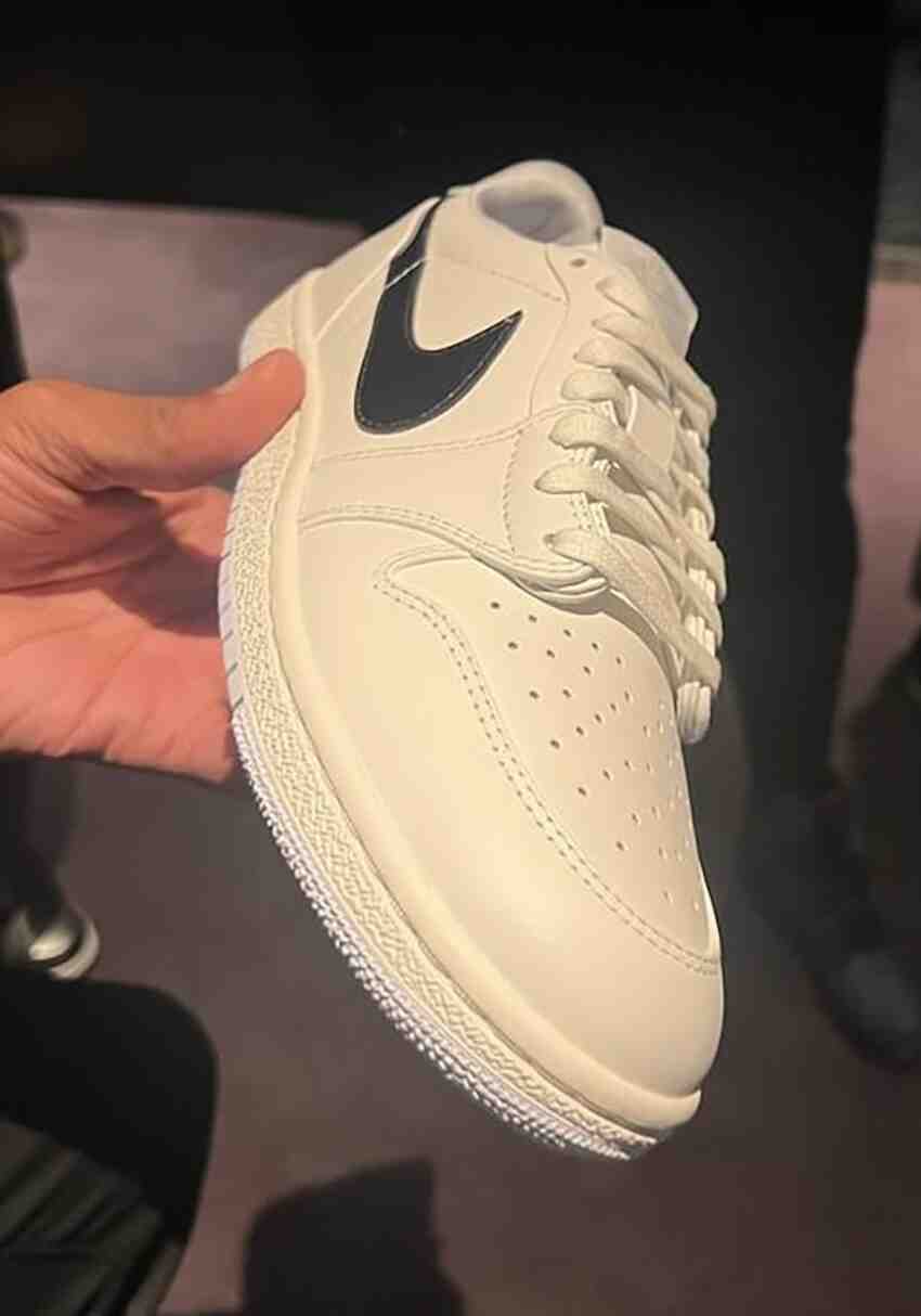 Air Jordan 1 Low '85 Wings "French Blue" 2024 年春季發佈 Air Jordan 1 Wings, Air Jordan 1 Low, Air Jordan 1 - Air Jordan 1 Low '85 Wings "French Blue" 2024 年春季發佈