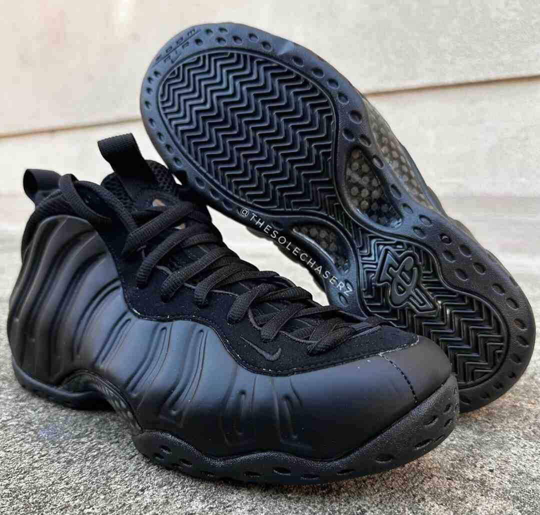 耐克 Air Foamposite One "煙灰色 "於 2024 年 2 月重新上市 Nike Air Foamposite One Anthracite, Nike Air Foamposite One, Nike - 耐克 Air Foamposite One "煙灰色 "於 2024 年 2 月重新上市