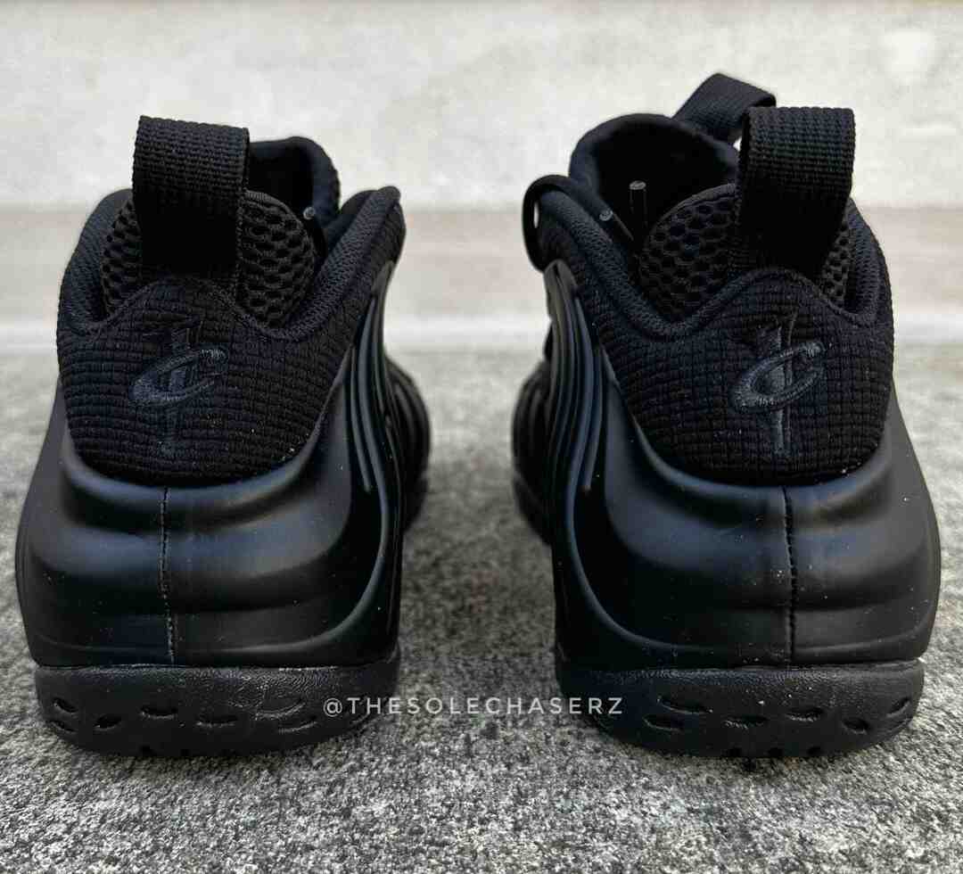 耐克 Air Foamposite One "煙灰色 "於 2024 年 2 月重新上市 Nike Air Foamposite One Anthracite, Nike Air Foamposite One, Nike - 耐克 Air Foamposite One "煙灰色 "於 2024 年 2 月重新上市