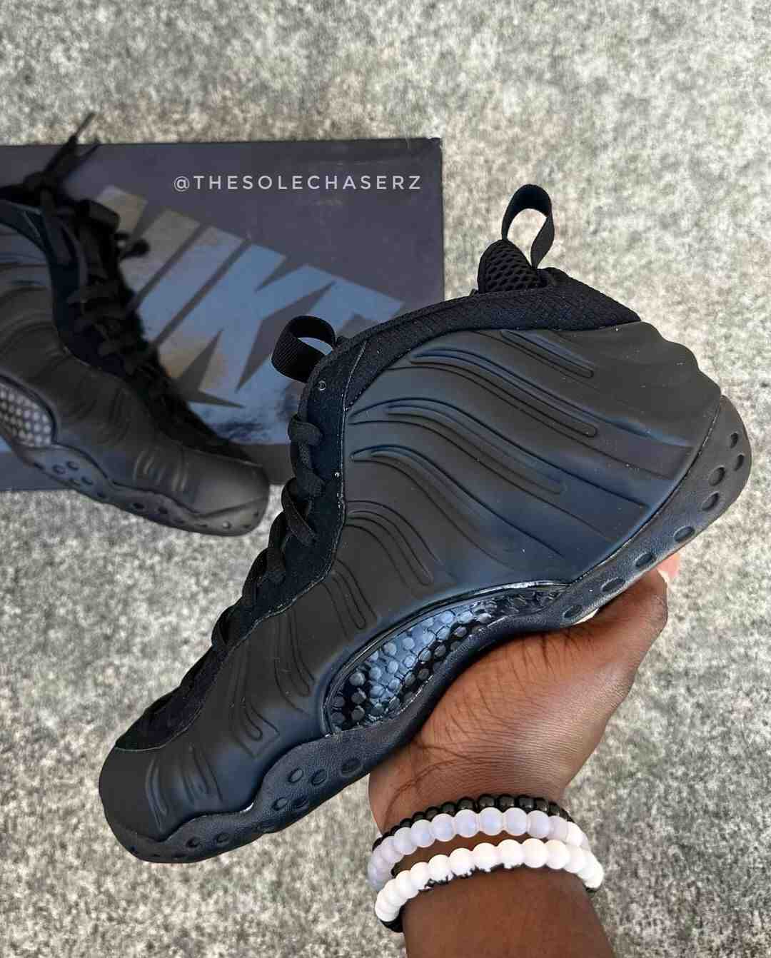 Anthracite Foams FD5855-001 Anthracite Foams FD5855-001