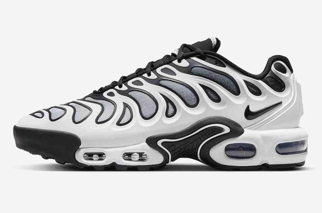 Nike Air Max Plus Drift, Nike Air Max Plus, Nike - 耐克 Air Max Plus Drift "白/黑 "配色浮出水面