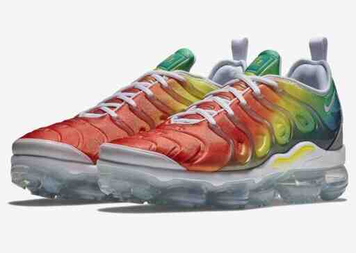 Nike VaporMax Plus, Nike Air VaporMax, Nike - 耐克 Air VaporMax Plus "彩虹 "現已上市（2024 年 2 月）