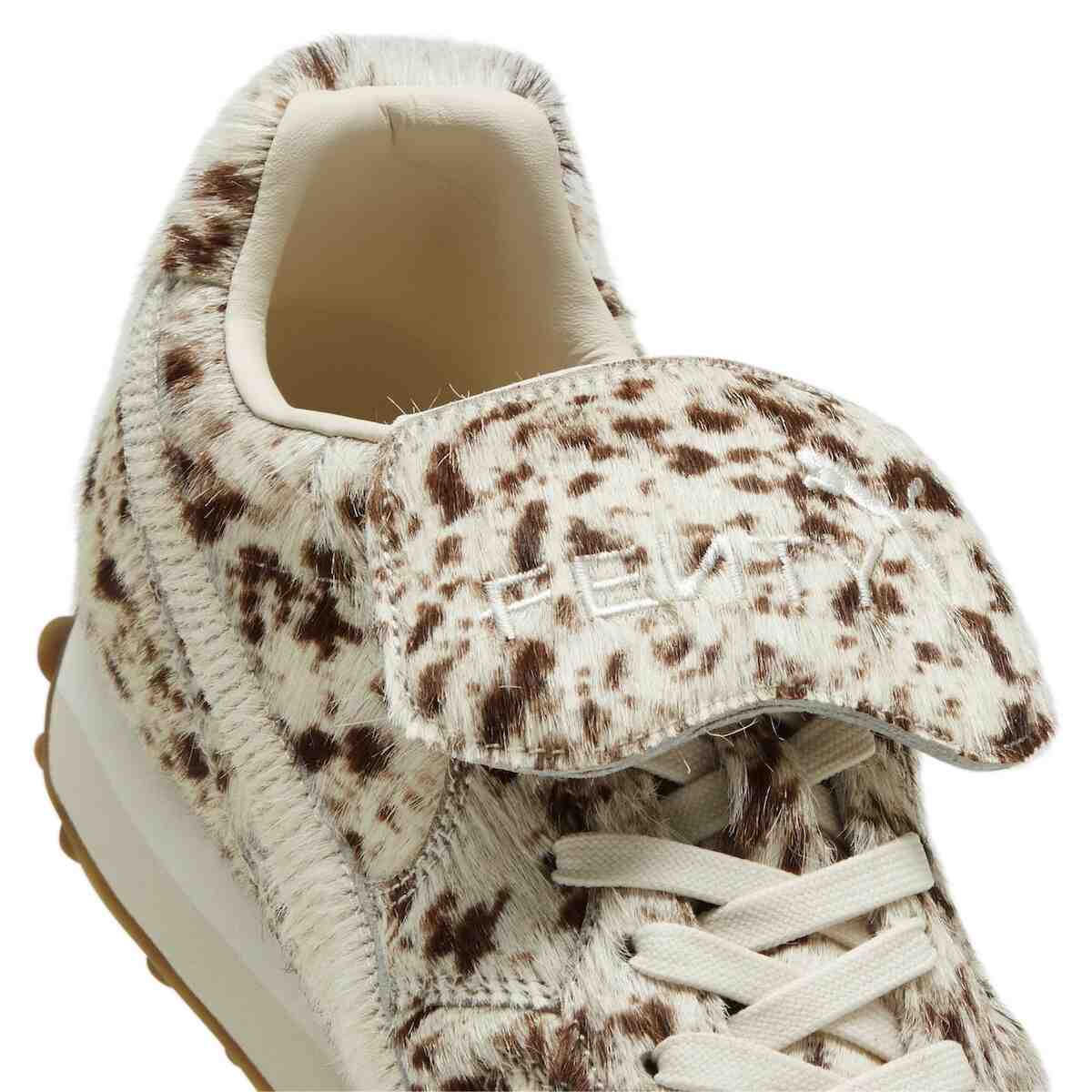 蕾哈娜的 FENTY x PUMA Avanti "馬尾 "套裝將於 2024 年 2 月發售 Rihanna x PUMA Fenty, PUMA Fenty, Puma - 蕾哈娜的 FENTY x PUMA Avanti "馬尾 "套裝將於 2024 年 2 月發售