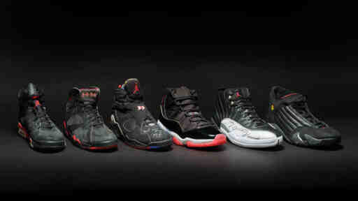 Air Jordan 8, Air Jordan 7, Air Jordan 6, Air Jordan 14, Air Jordan 12, Air Jordan 11 - 米高-喬丹的六件冠軍服 Air Jordans 以 800 萬美元售出