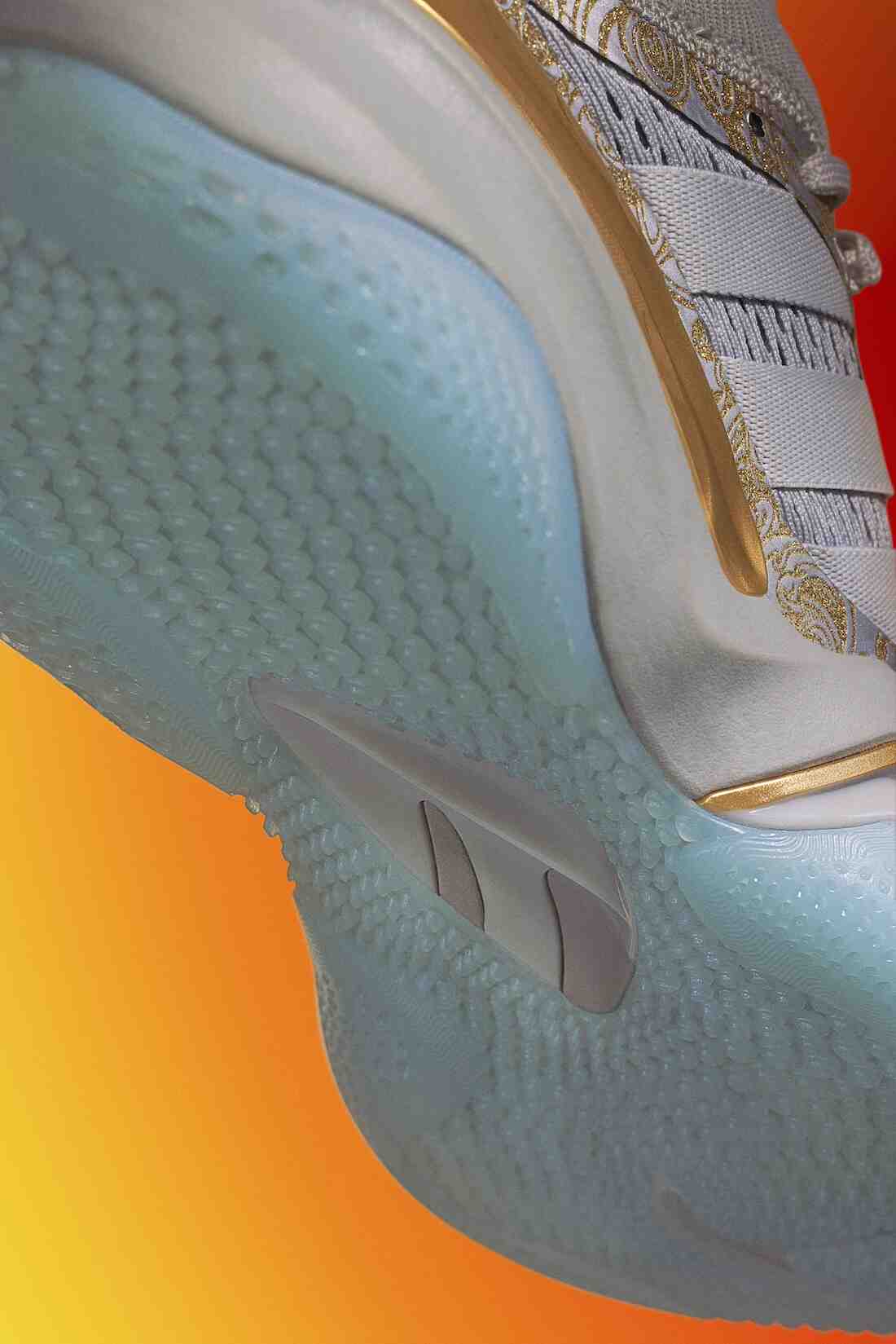 Patrick Mahomes, adidas Mahomes, adidas - 阿迪達斯馬霍姆斯 2 於 2024 年 2 月發佈