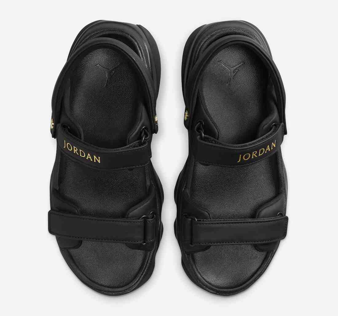 喬丹 Deja 涼鞋 "黑色/金屬金色 "2024 年夏季發佈 Nike, Jordan Deja Sandal, Jordan Brand, Air Jordan 13, Air Jordan 1 - 喬丹 Deja 涼鞋 "黑色/金屬金色 "2024 年夏季發佈
