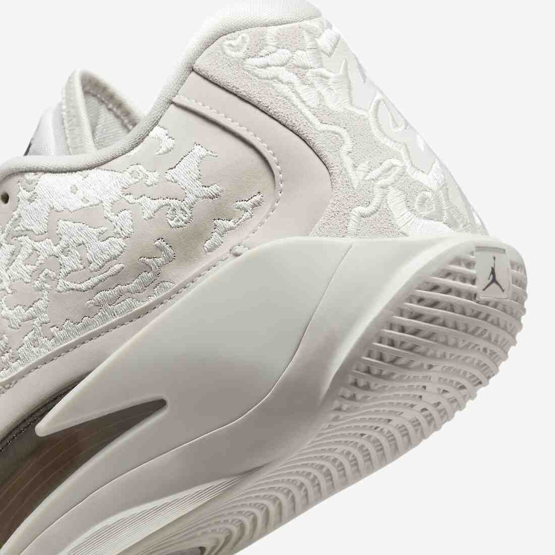 喬丹-錫安 3 "淺骨色 "2024 年春季發佈 Nike, Jordan Zion 3, Jordan Brand, Air Jordan - 喬丹-錫安 3 "淺骨色 "2024 年春季發佈