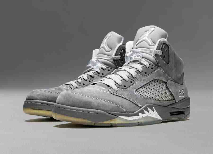 Sneaker Talk, Air Jordan 5 Wolf Grey, Air Jordan 5 - Sneaker Talk：Air Jordan 5 "狼灰色"