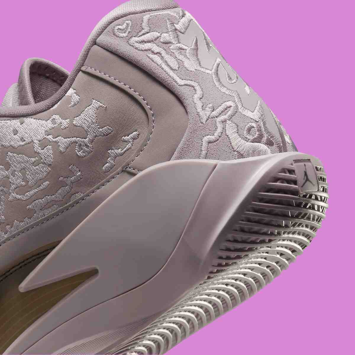 喬丹-錫安 3 M.U.D. "蘭花 "2024 年夏季發佈 Nike, Jordan Zion 3, Air Jordan - 喬丹-錫安 3 M.U.D. "蘭花 "2024 年夏季發佈