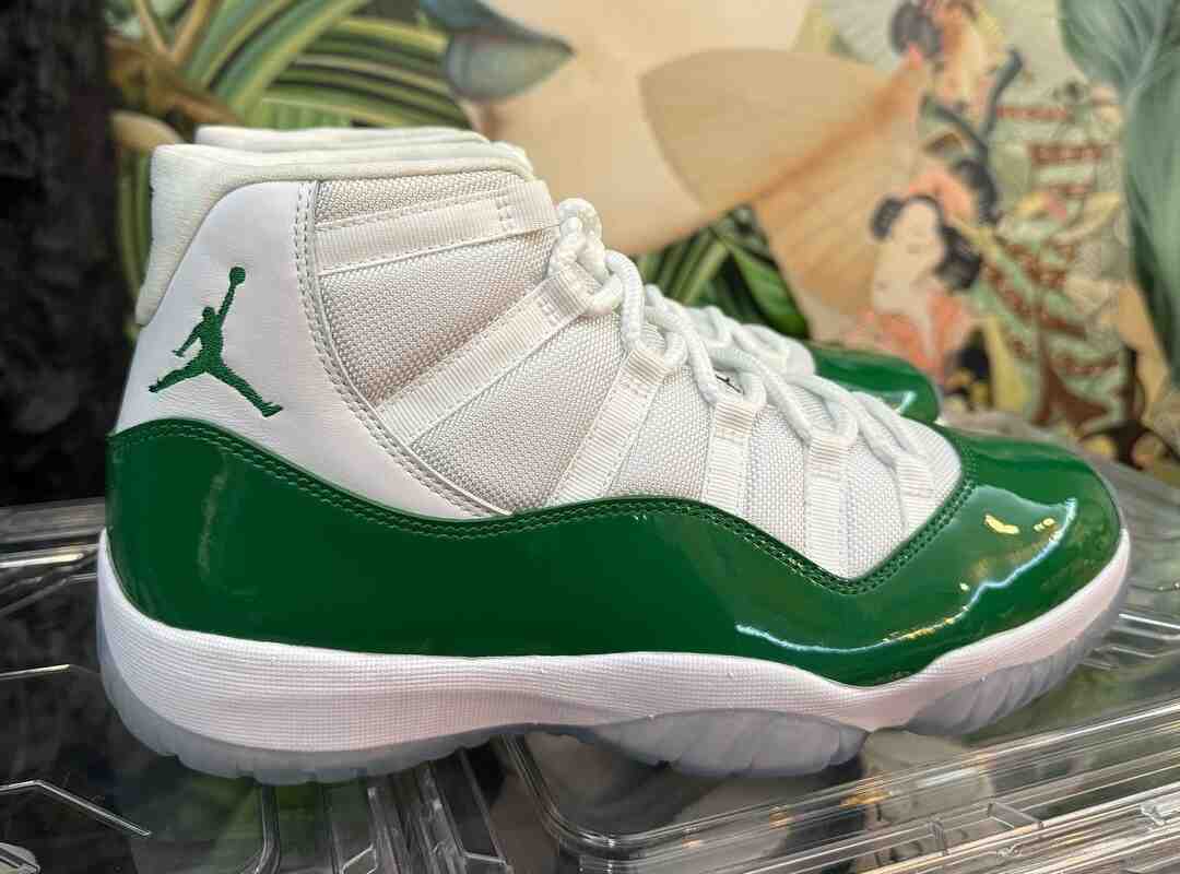 Michigan, Air Jordan 11, Air Jordan 1, Air Jordan - Air Jordan 11 "Michigan State" PE 亮相