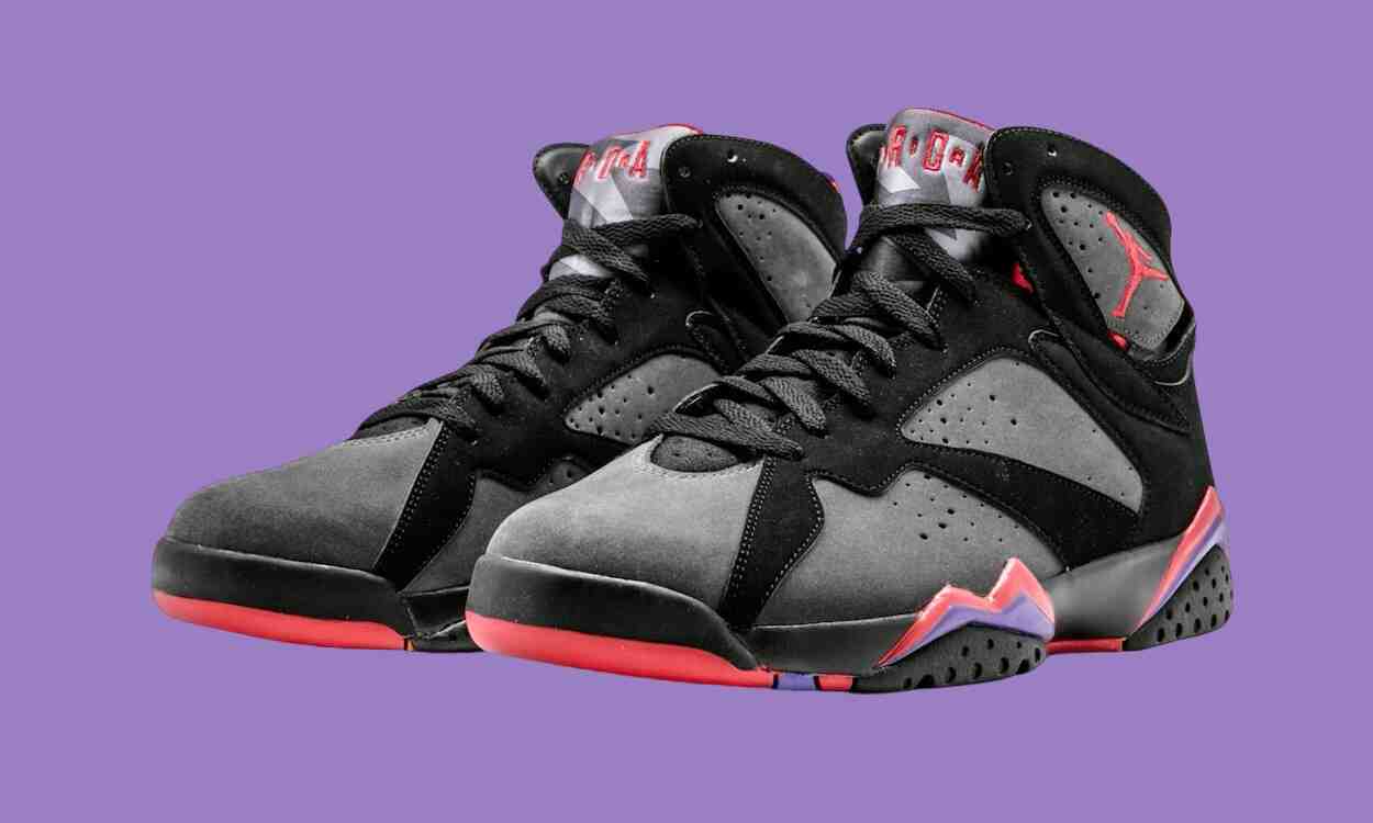 Community Poll, Air Jordan 7 Raptors, Air Jordan 7, Air Jordan 5 Wolf Grey, Air Jordan 5 - 更好的發佈：Air Jordan 5 "狼灰色 "還是 Air Jordan 7 DMP "猛禽"？