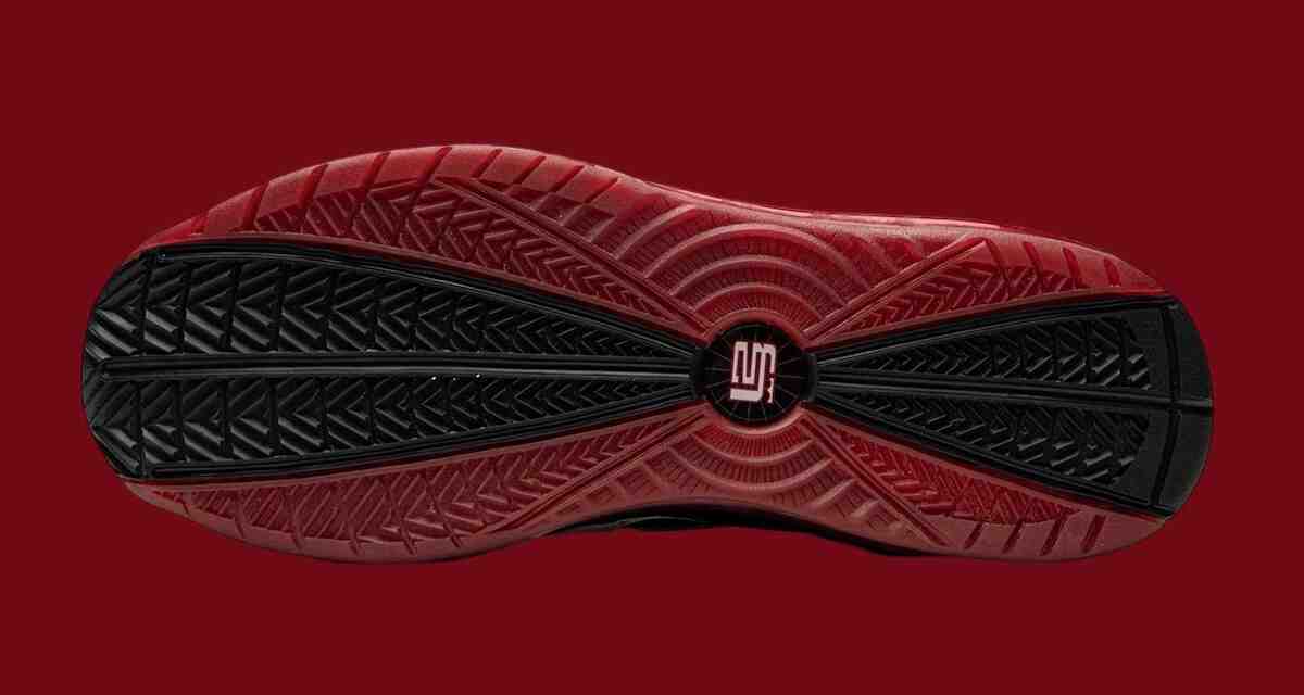 運動鞋話題:耐克勒布朗 7 "白黑紅" Sneaker Talk, Nike LeBron 7, Nike - 運動鞋話題:耐克勒布朗 7 "白黑紅"