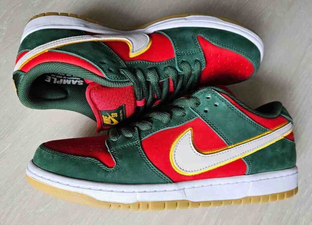 Nike SB Dunk Low, Nike - 耐克 SB Dunk Low PRM "西雅圖超音速隊 "2024 年假日發佈