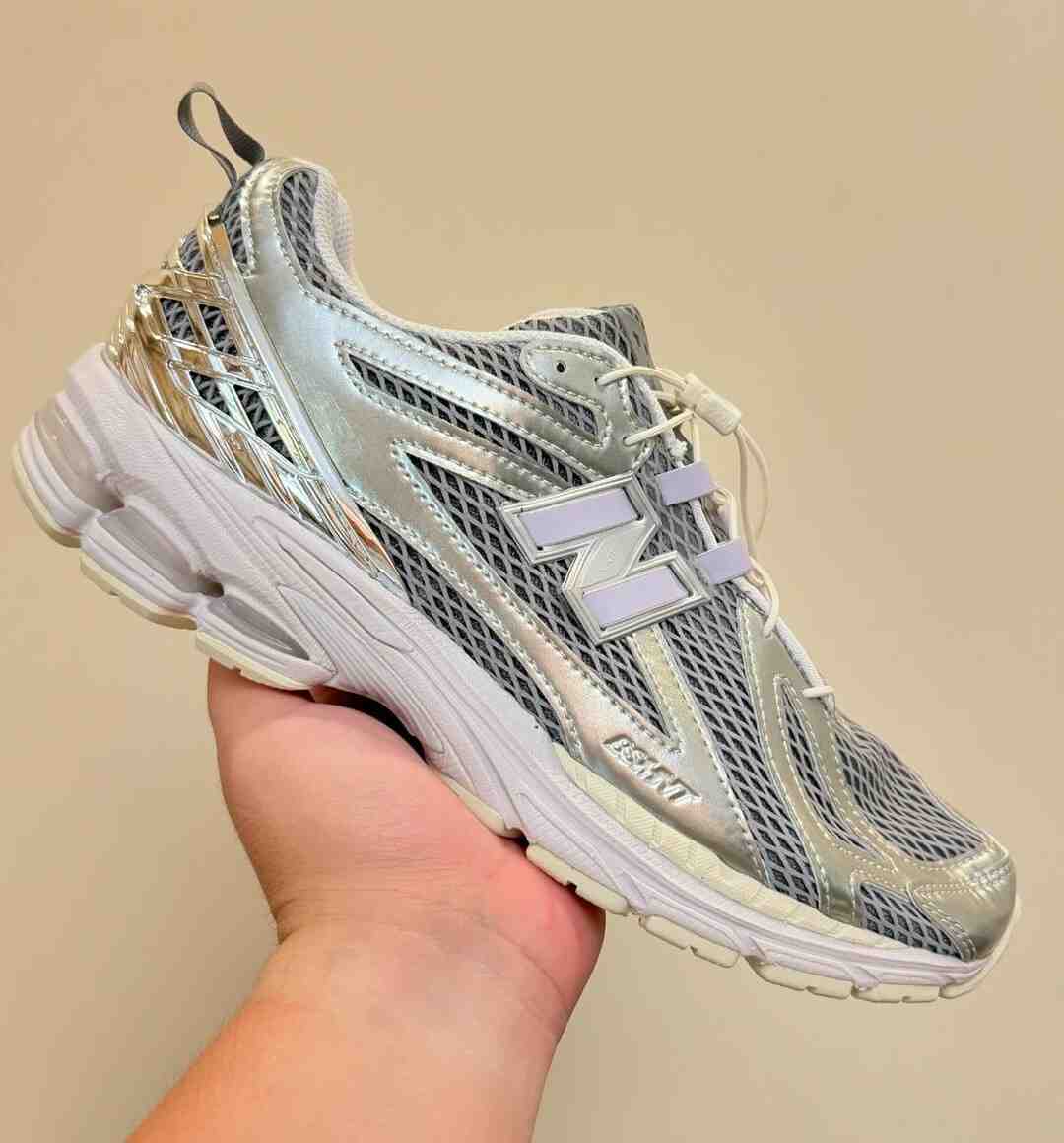 The Basement x New Balance 1906R 套裝將於 2024 年發佈 The Basement, New Balance 1906, New Balance - The Basement x New Balance 1906R 套裝將於 2024 年發佈