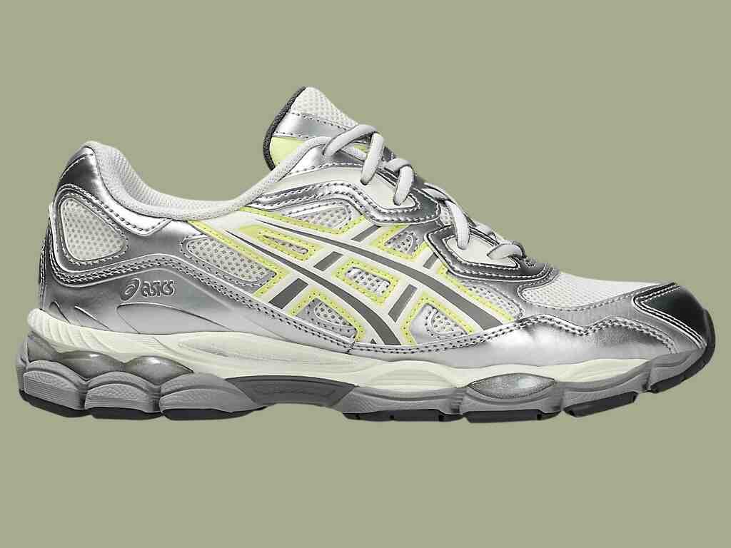 ASICS GEL-NYC - emmi x ASICS GEL-NYC 於 2024 年 5 月發佈