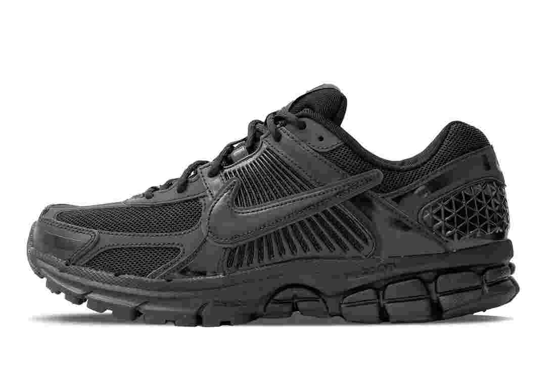 Nike Zoom Vomero 5, Nike, Dover Street Market - 多佛街市場 x Nike Zoom Vomero 5 "黑色 "將於 2024 年發佈