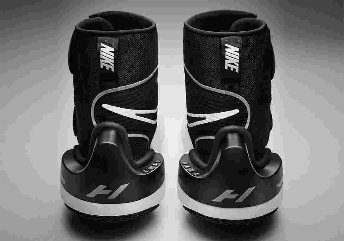 耐克 x Hyperice 推出可按摩腳部的恢復靴 Nike, Hyperice - 耐克 x Hyperice 推出可按摩腳部的恢復靴