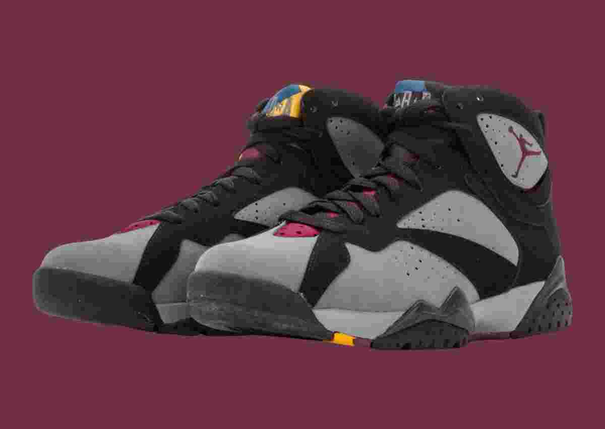 Community Poll, Air Jordan 7 Raptors, Air Jordan 7 Bordeaux, Air Jordan 7 - 更好的 Air Jordan 7："DMP 猛禽 "還是 "波爾多"？