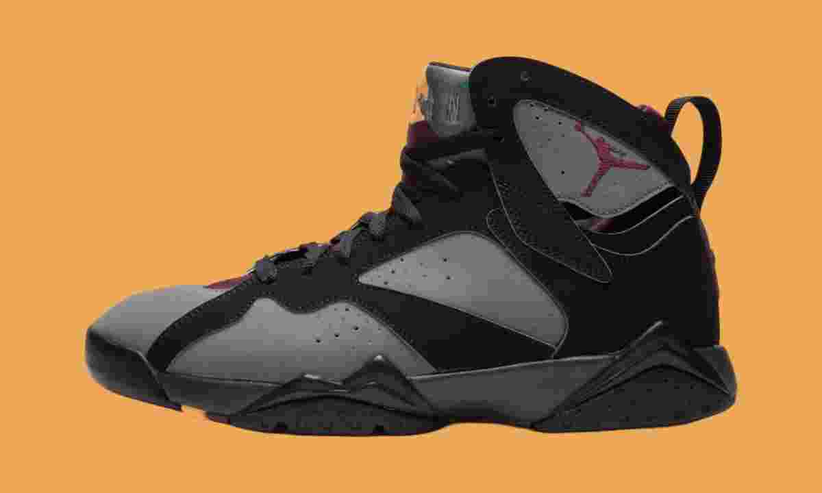 Community Poll, Air Jordan 7 Bordeaux, Air Jordan 7, Air Jordan 6 Maroon, Air Jordan 6 - 更好的發佈：Air Jordan 6 "栗色 "還是 Air Jordan 7 "波爾多"？