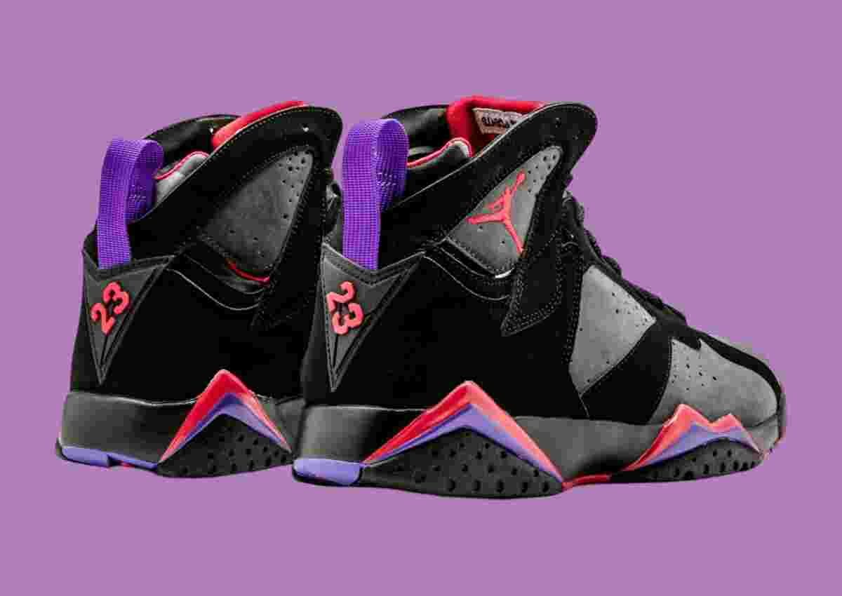 Community Poll, Air Jordan 7 Raptors, Air Jordan 7 Bordeaux, Air Jordan 7 - 更好的 Air Jordan 7："DMP 猛禽 "還是 "波爾多"？