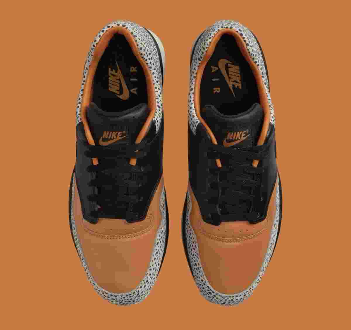 耐克 Air Safari OG "黑色/君主色 "將於 2024 年 7 月回歸 Nike Air Safari, Nike - 耐克 Air Safari OG "黑色/君主色 "將於 2024 年 7 月回歸
