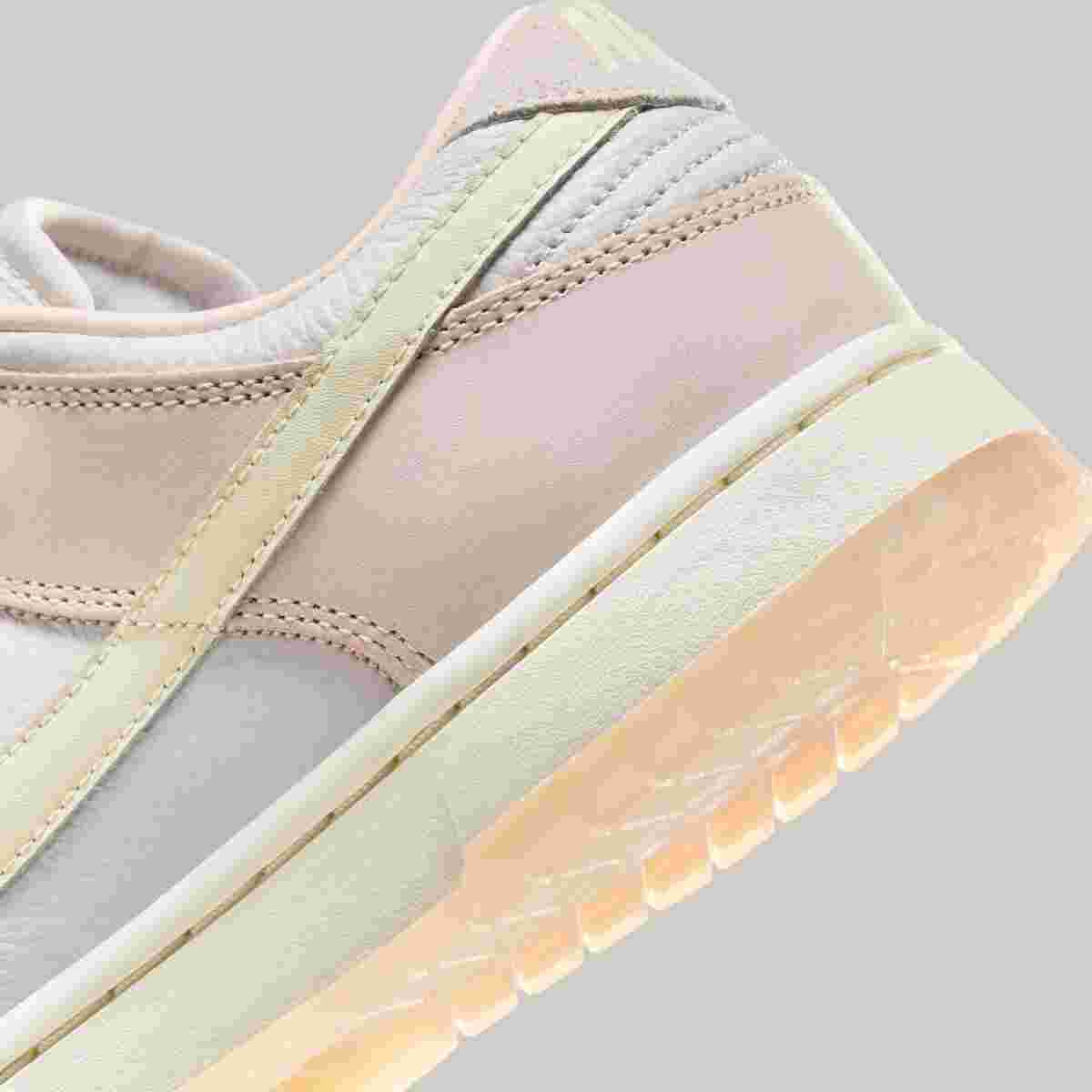 Nike Dunk Low, Nike - 耐克 Dunk Low "輕柔粉色 "鞋款配有天鵝絨鞋帶