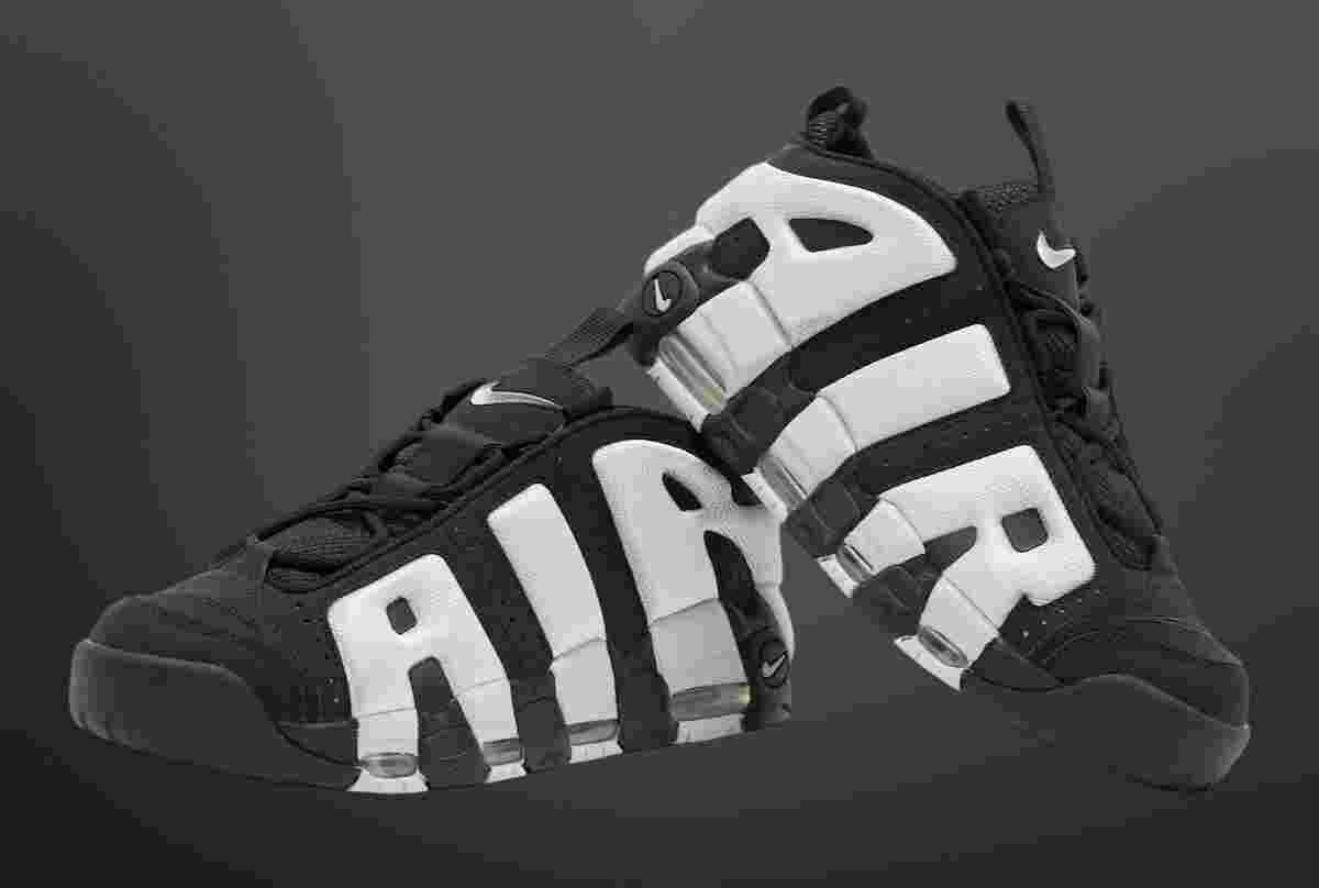 Nike Air More Uptempo, Nike - 耐克 Air More Uptempo Low "黑色/煙灰色 "2024 年假日發佈