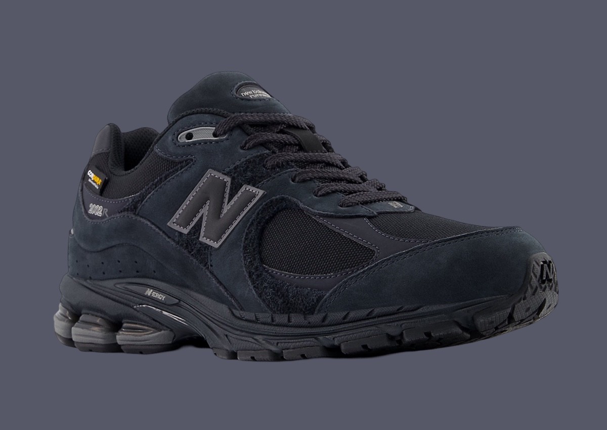 New Balance 2002, New Balance - 新百倫 2002R "Cordura套裝 "於 2024 年 10 月發佈