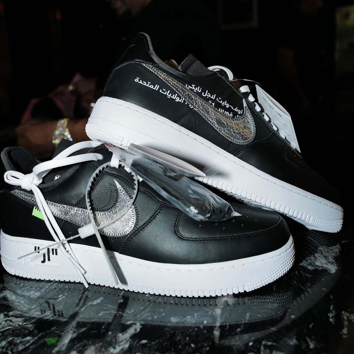胖喬發佈帶有阿拉伯文字的 Off-White x Nike Air Force 1 Low OFF-WHITE x Nike Air Force 1 Low, Nike Air Force 1 Low, Nike Air Force 1, Fat Joe - 胖喬發佈帶有阿拉伯文字的 Off-White x Nike Air Force 1 Low