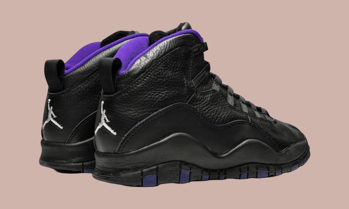 Community Poll, Air Jordan 12, Air Jordan 10 Sacramento, Air Jordan 10, Air Jordan 1 - 更好的發佈：Air Jordan 10 "Sacramento"（薩克拉門托）還是 Air Jordan 12 "Field Purple"（田園紫）？