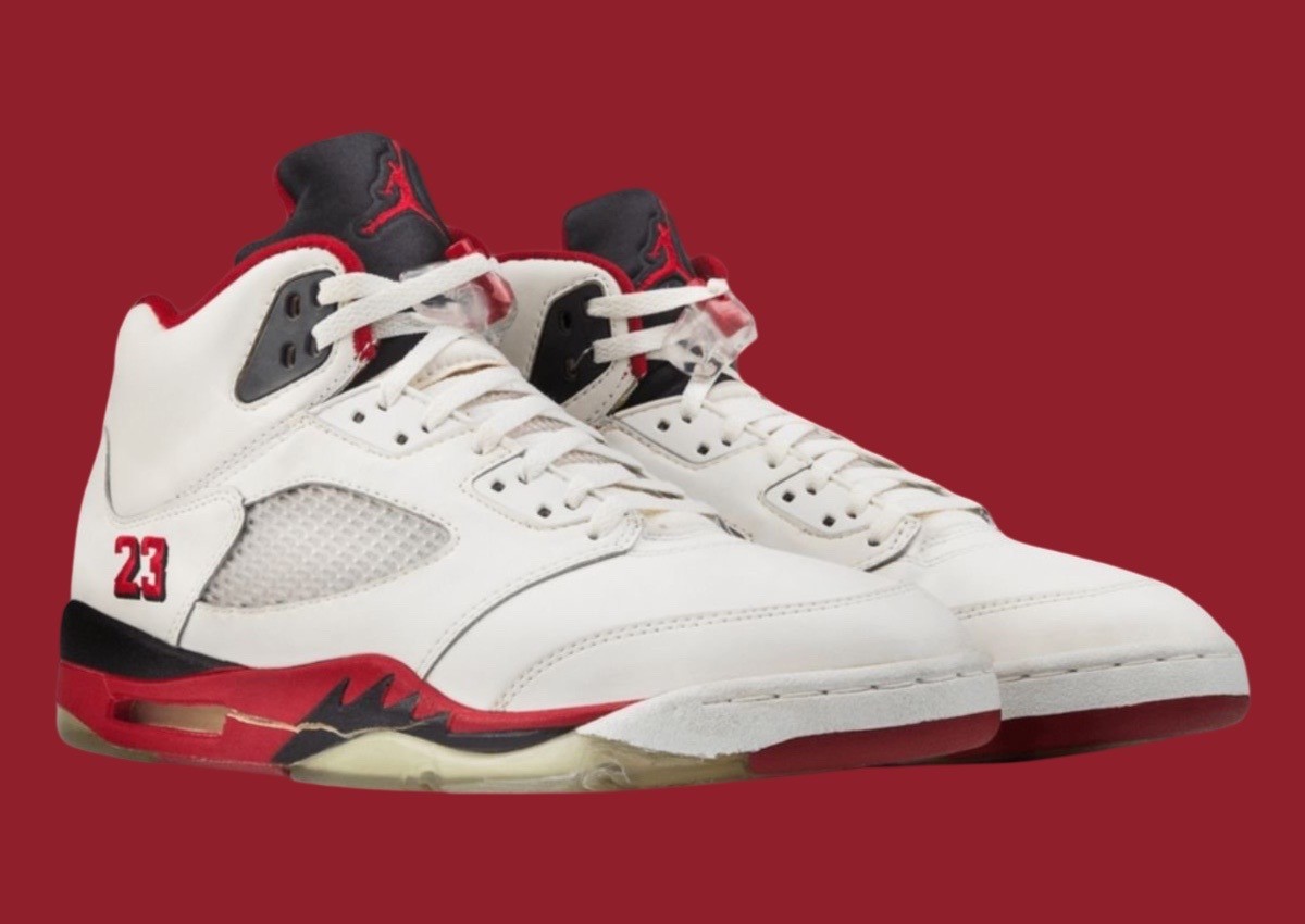 Nike, Air Jordan 5 Fire Red, Air Jordan 5, Air Jordan - Air Jordan 5 "火紅"（黑舌）2025 年秋季回歸