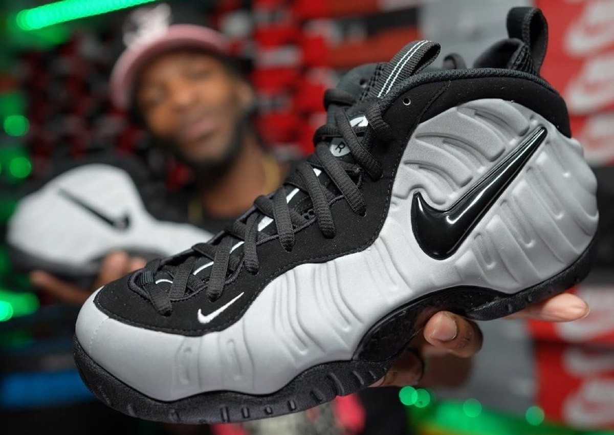 Nike Air Foamposite Pro, Nike - 耐克 Air Foamposite Pro "狼灰色 "將於 2024 年 10 月發佈