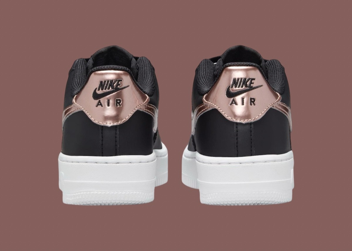 Nike Air Force 1 Low, Nike Air Force 1, Nike - 耐克 Air Force 1 低配版 "玫瑰金 Swoosh "將於 2024 年 11 月發佈