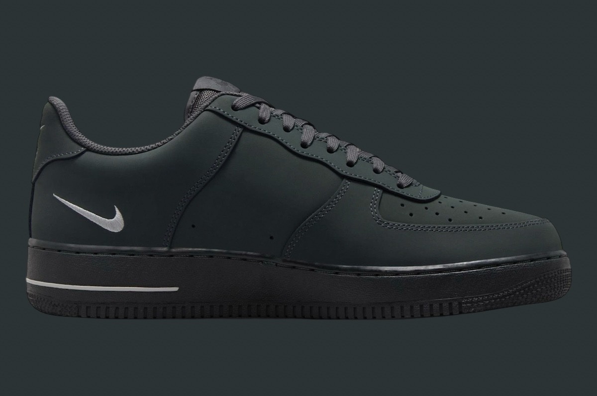 Nike Air Force 1 Low, Nike Air Force 1, Nike - 耐克為這款 Air Force 1 Low 添加橡膠 "咻咻 "圖案