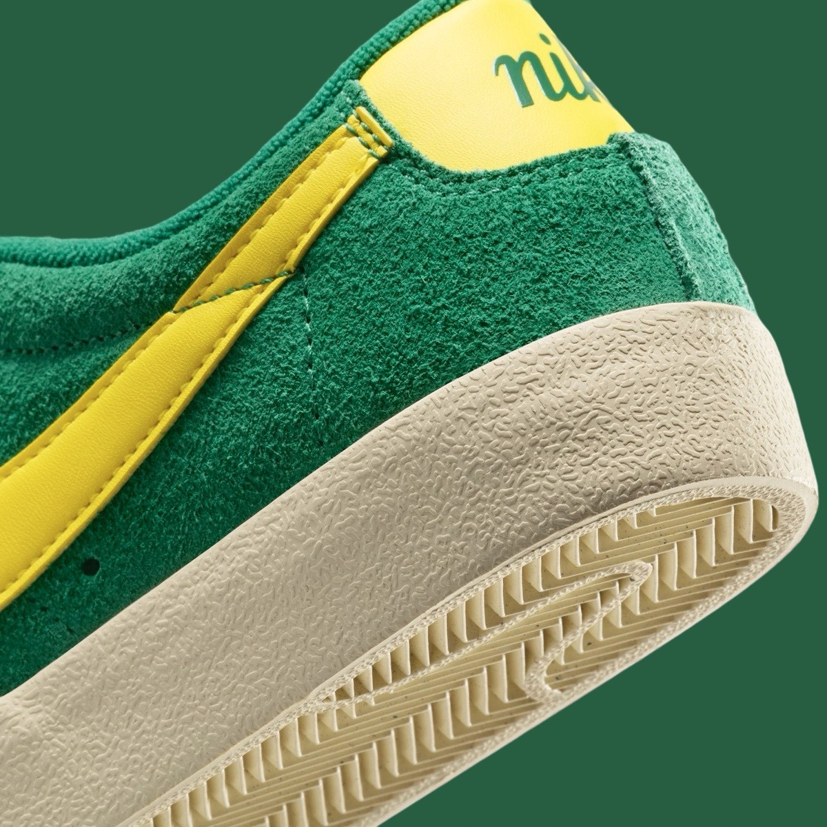 Oregon Ducks, Nike Blazer Low, Nike Blazer, Nike - 耐克 Blazer Low '77 向俄勒岡鴨隊致敬