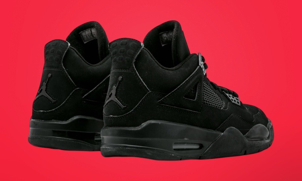 Community Poll, Air Jordan 4 Black Cat, Air Jordan 4, Air Jordan 3 Black Cat, Air Jordan 3 - 更好的 "黑貓 "發佈：Air Jordan 3 還是 Air Jordan 4