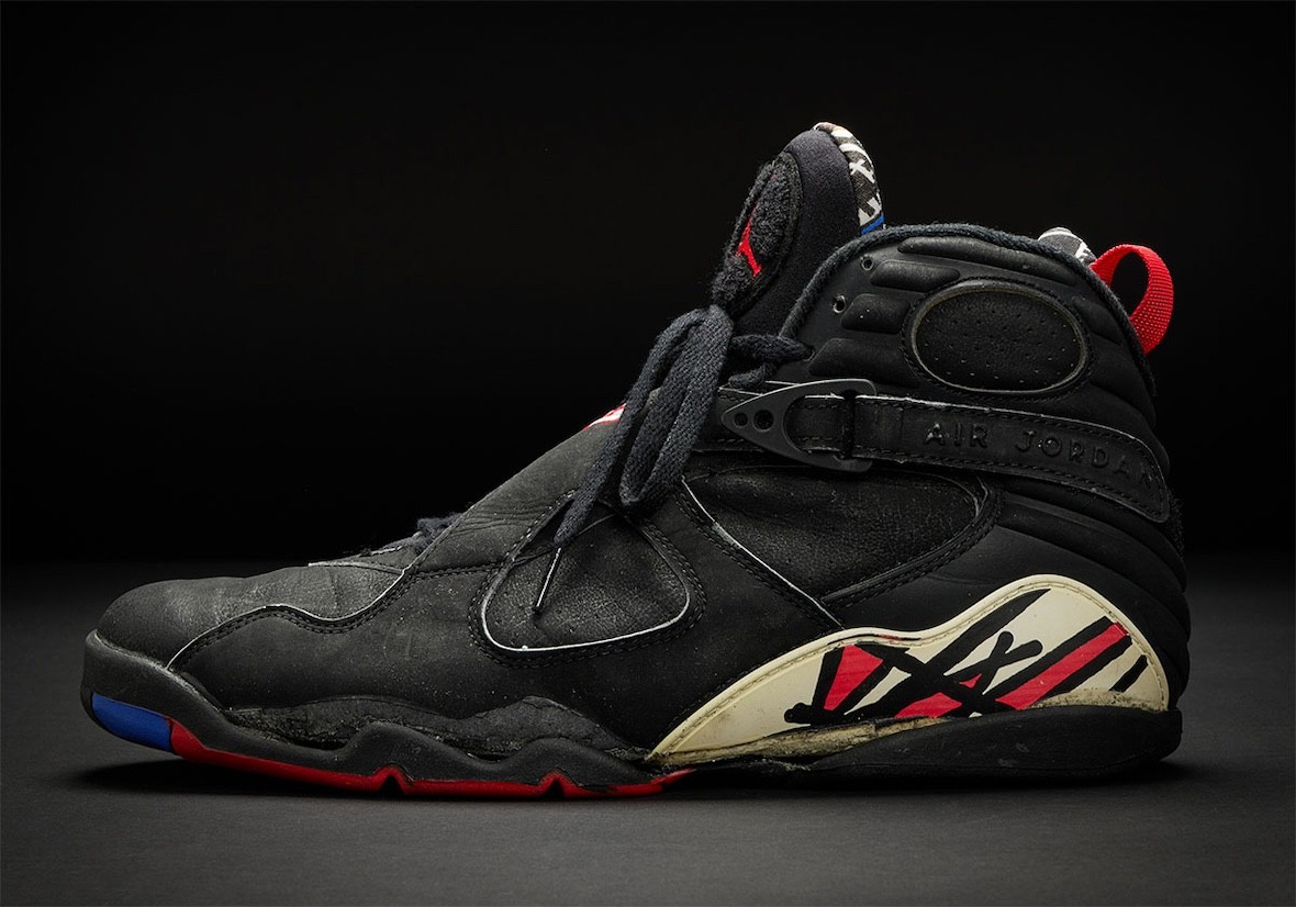 Air Jordan 8 Playoffs, Air Jordan 8, Air Jordan - 米高-喬丹穿過的 Air Jordan 8 "Playoffs "將在蘇富比拍賣會上拍賣