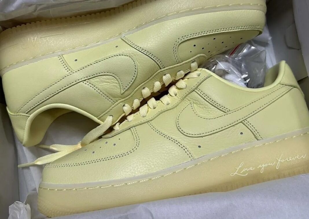 NOCTA, Nike Air Force 1 Low, Nike Air Force 1 - 德雷克的 NOCTA x 耐克 Air Force 1 Low "Citron Tint" 2024 年 12 月發佈