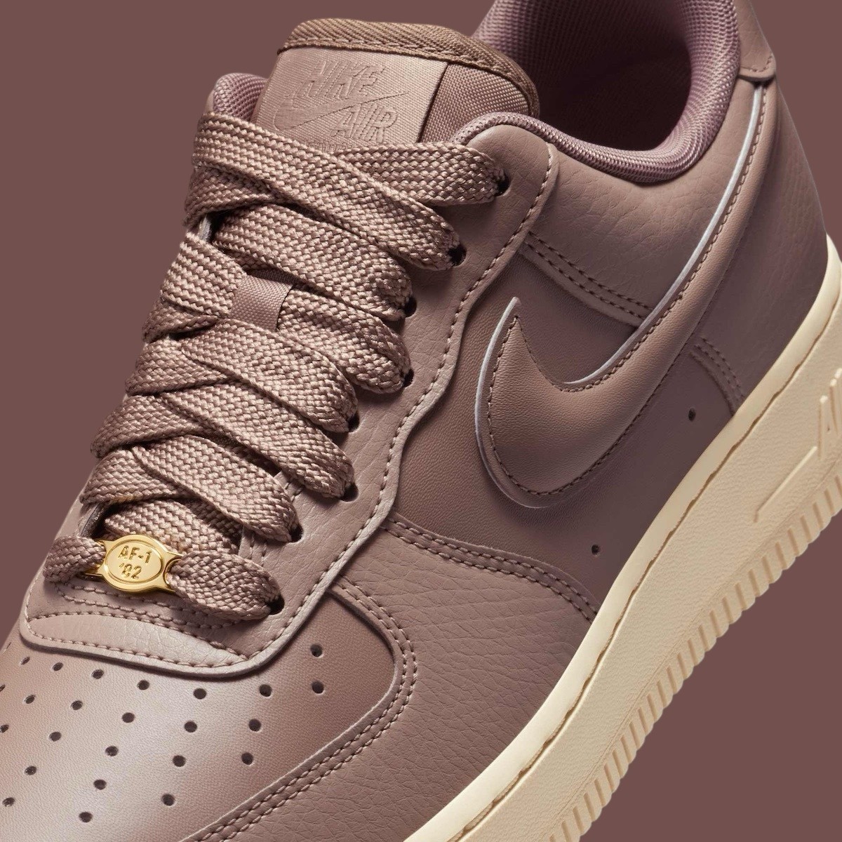 Nike Air Force 1 Low, Nike Air Force 1, Nike - 耐克 Air Force 1 Low "貂棕色 "2025 年春季發佈